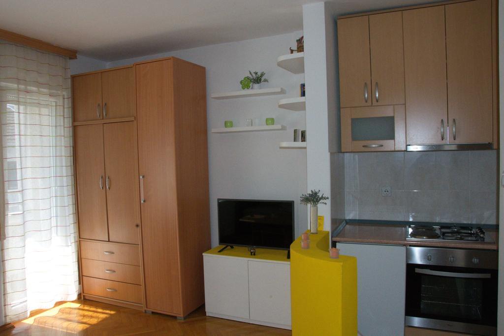 Studio Apartment In Novi Sad Center Extérieur photo